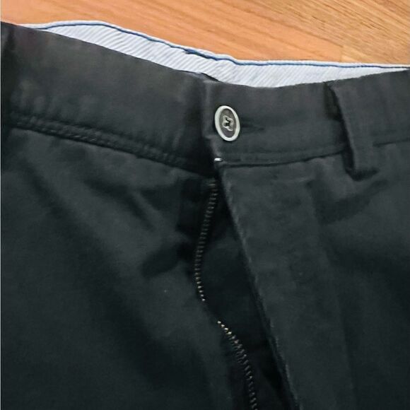 Tommy Bahama mens shorts - Picture 3 of 9